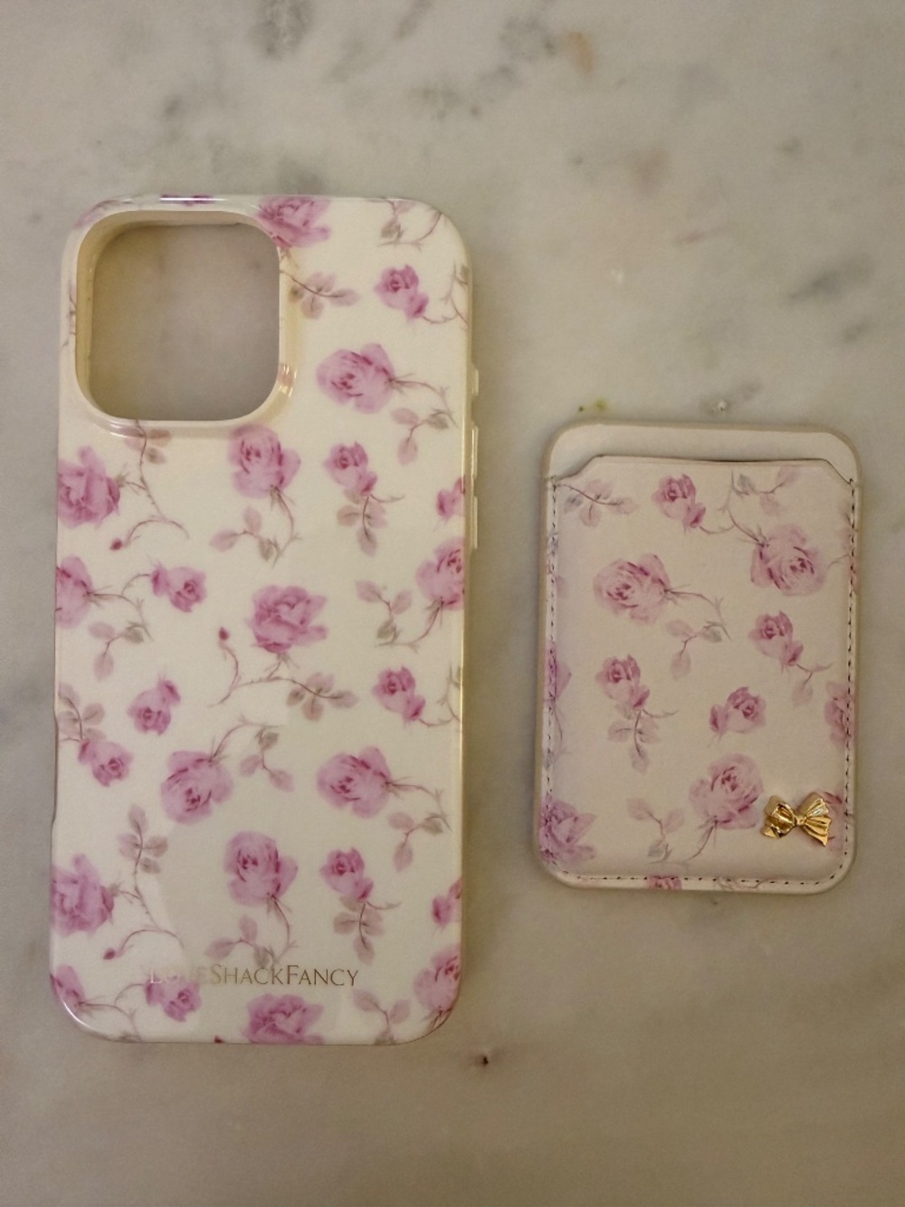 Case & Magnetic Card Holder